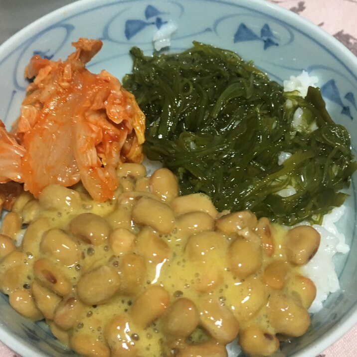 キムチネバネバ丼 レシピ 作り方 By 素早く作れる料理専門会社員 楽天レシピ